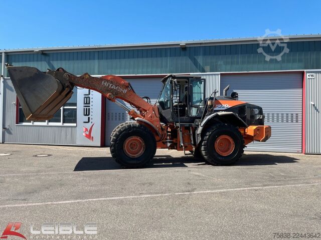 Radlader HITACHI ZW220-6*Klima*hydr. Schnellwechsler*11.000h*