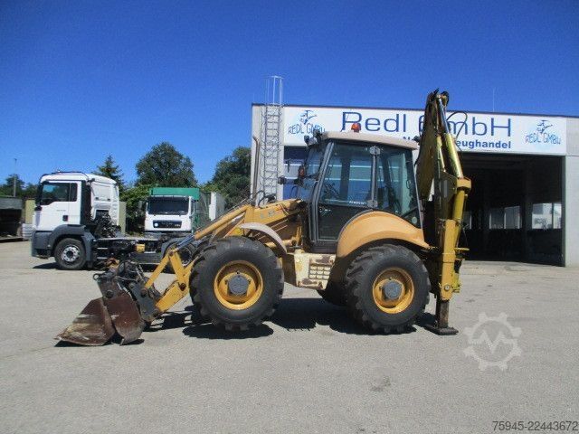Baggerlader NEW HOLLAND LB 115-4PS, Reifen neuwertig