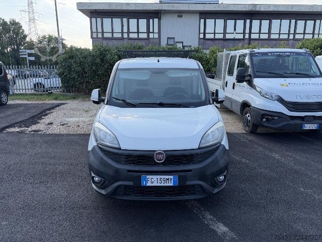 Pielāgota furgonete Fiat Doblo Cargo 2015 - Doblo cargo 1.3 mjt 16v SX 95cv