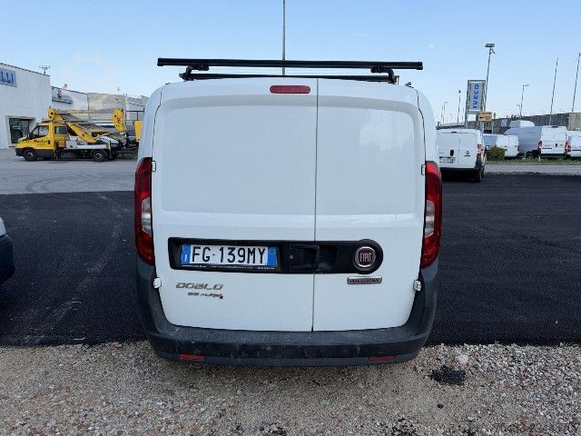 Pielāgota furgonete Fiat Doblo Cargo 2015 - Doblo cargo 1.3 mjt 16v SX 95cv