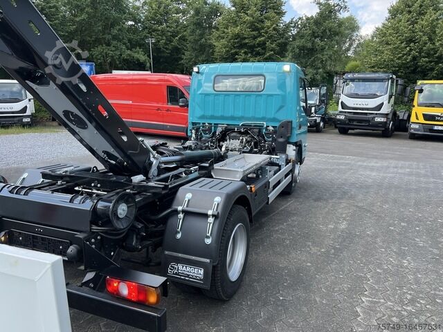 Kroghejselastbil Fuso Canter FUSO 9C18 City Abrollkipper Krokbil Color Edition