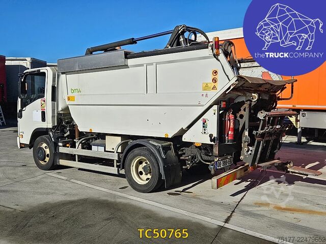 Refuse collection vehicle Isuzu CON