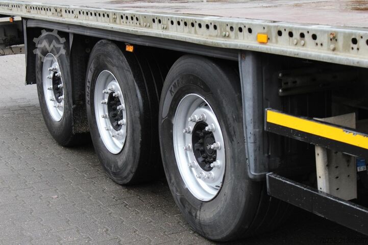 Naczepa otwarta SCHMITZ Liftachse   Rungentaschen   Zurrösen   3 Stück!