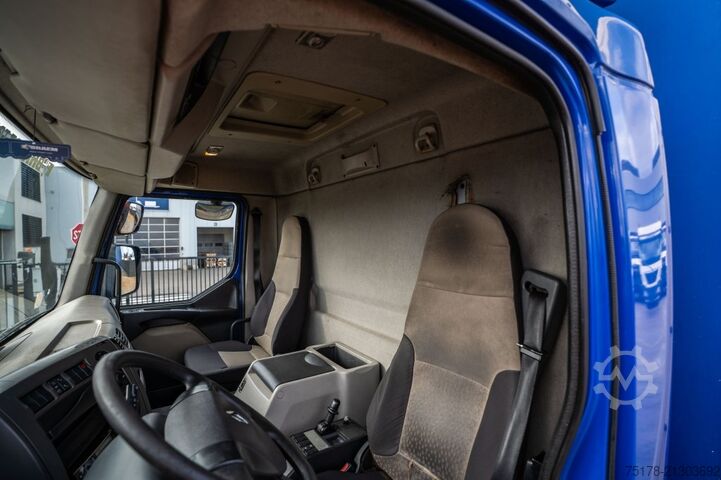 Tarpaulin RENAULT PREMIUM 270 DXI +DHOLLANDIA