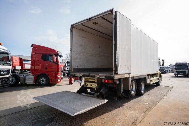 Box body RENAULT PREMIUM 370 DCI + CHEREAU (isolé)