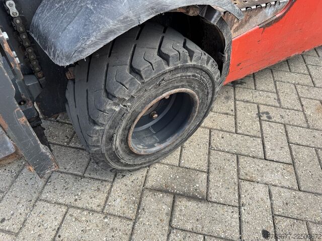 Linde H20D-01 Duplo 315 Sideshift 6105JAM VW Diesel 2015 Pemeriksaan 7-2027 LINDE H20D-01 Duplo 315 Sideshift  6105UUR VW Diesel 2015  Keuring 7-2027