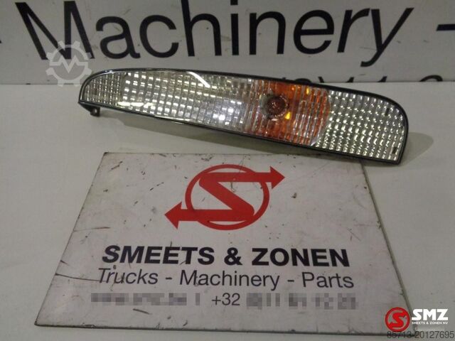 Osvetljenje Mercedes Occ pinker links Mercedes Axor