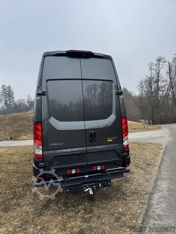 Dubă cu cutie Iveco MY24 IVECO DAILY 4x4 VAN 70S18H A8 WX -