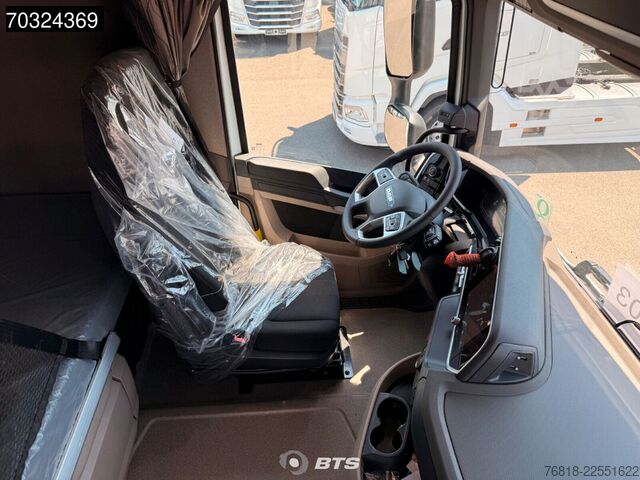 Cap tractor standard DAF XG 530 4X2 FT - ZF + Sonnenblende + Standklima