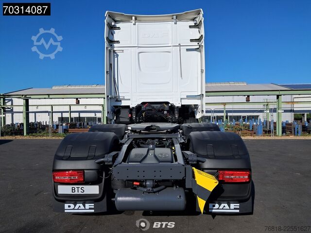 Standardni tegljač DAF XG 530 6X2 FTG - MX + Navi + VA 8t Parabel