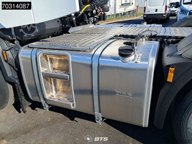 Standardni tegljač DAF XG 530 6X2 FTG - MX + Navi + VA 8t Parabel