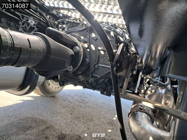 Standardni tegljač DAF XG 530 6X2 FTG - MX + Navi + VA 8t Parabel