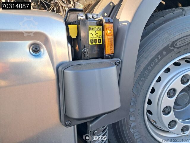 Standardni tegljač DAF XG 530 6X2 FTG - MX + Navi + VA 8t Parabel
