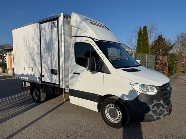 Furgone isotermico frigorifero MERCEDES-BENZ Sprinter 316 CDI Kühlkoffer/Automatik/Klima/MBUX