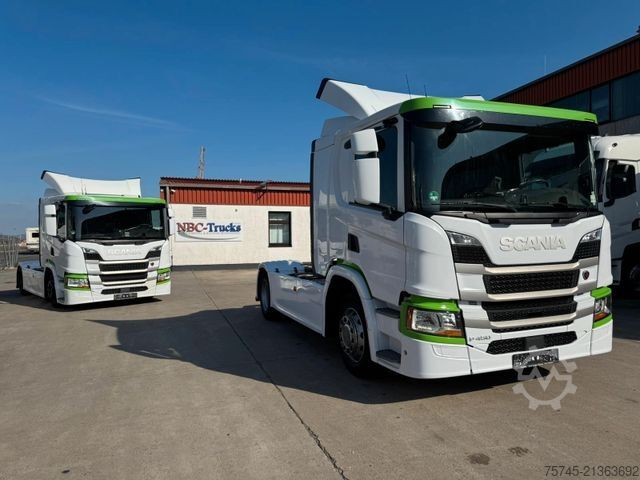 Tractor estándar SCANIA P 450 * RETARDER * FLACHDACH * STANDHEIZUNG *3 X