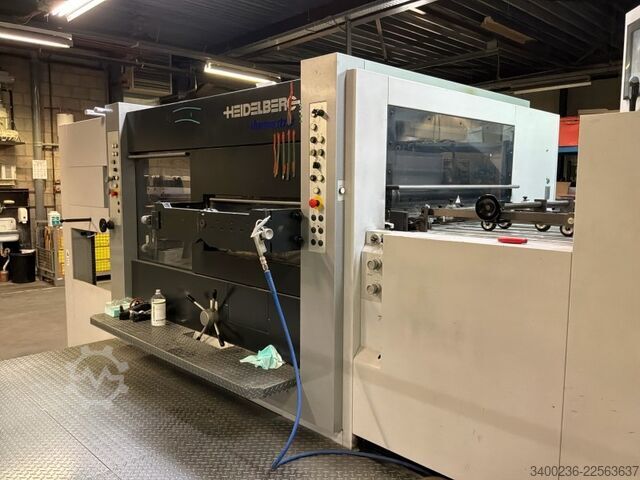Máquina fija Heidelberg Varimatrix 105 CS