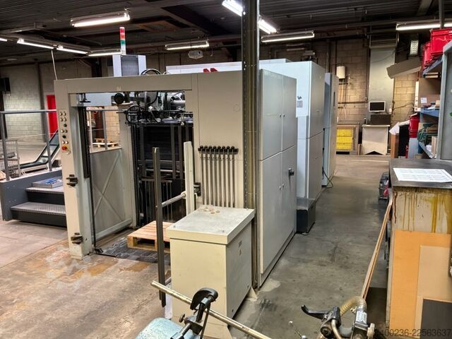 Máquina fija Heidelberg Varimatrix 105 CS