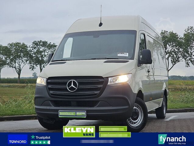ऊंची छत वाला स्टेशन वैगन MERCEDES-BENZ SPRINTER 311 L2H2 RWD Mbux Airco!