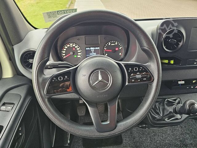 ऊंची छत वाला स्टेशन वैगन MERCEDES-BENZ SPRINTER 311 L2H2 RWD Mbux Airco!