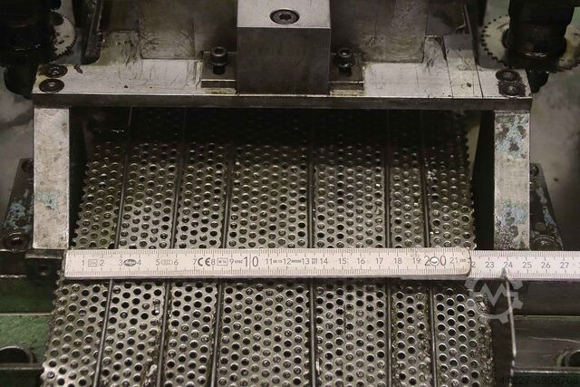 Fresemaskin med to spindler unbekannt Zweispindel-Fräsmaschine
