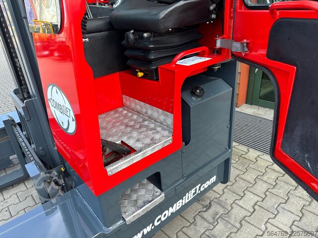 Wózek widłowy czterokierunkowy Combilift C4000 / Diesel /Forks 1400 mm/Perfect