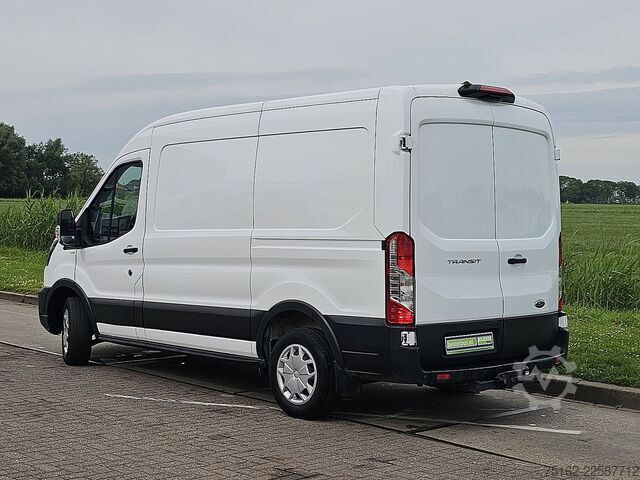รถสเตชั่นแวกอนหลังคาสูง FORD TRANSIT 2.0 L2H2 Automaat Euro6!