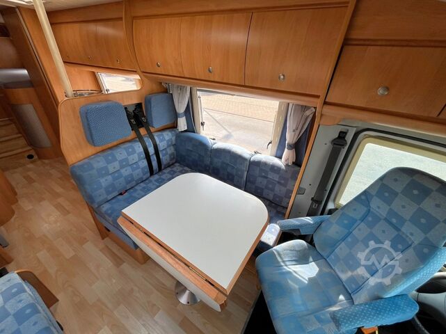 Напівінтегрований кемпер HOBBY 750 GLE - Einzelbetten - Sat/TV - Solar - Klima