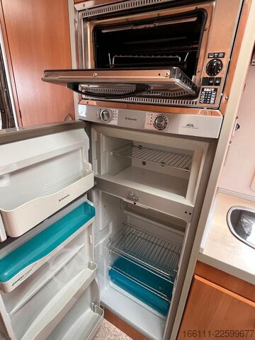 Альковний автокемпер LAIKA Ecovip 9 - Festbett - - Solar - Klima