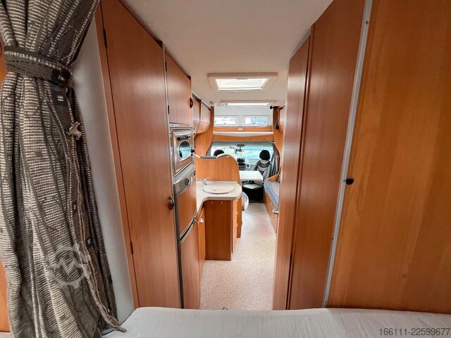 Альковний автокемпер LAIKA Ecovip 9 - Festbett - - Solar - Klima
