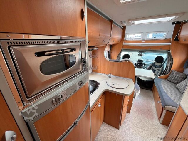 Альковний автокемпер LAIKA Ecovip 9 - Festbett - - Solar - Klima