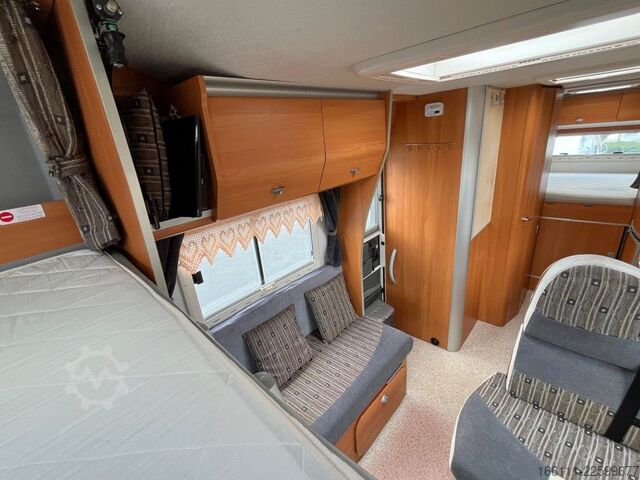 Альковний автокемпер LAIKA Ecovip 9 - Festbett - - Solar - Klima