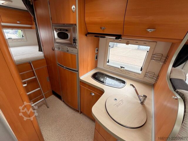 Альковний автокемпер LAIKA Ecovip 9 - Festbett - - Solar - Klima
