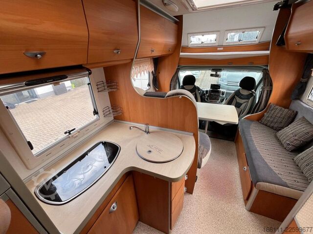 Альковний автокемпер LAIKA Ecovip 9 - Festbett - - Solar - Klima