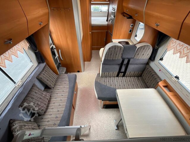Альковний автокемпер LAIKA Ecovip 9 - Festbett - - Solar - Klima