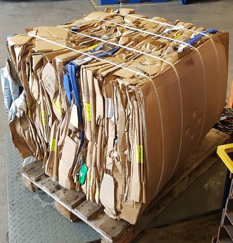 Stampa su carta  BTS-MF300LH Ballenpresse Waste Baler
