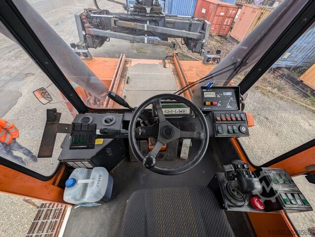Reachstacker à conteneur complet Kalmar DC4560RC4