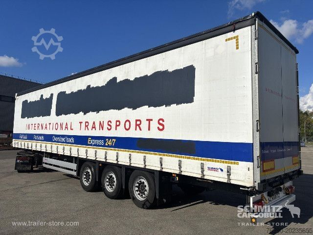 Auflieger mit Pritsche & Plane Schmitz Cargobull Semitrailer Curtainsider Standard