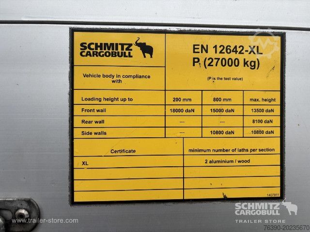 Åpen semitrailer med presenning Schmitz Cargobull Semitrailer Curtainsider Standard