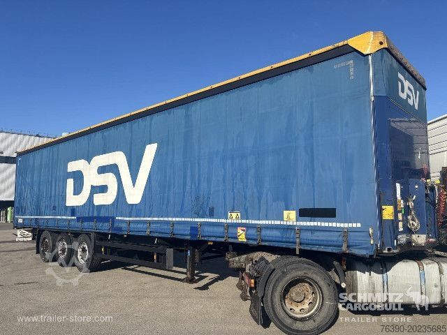 Semi-remorque bâchée Schmitz Cargobull Semitrailer Curtainsider Standard