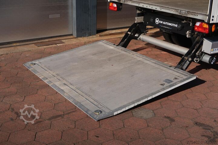 Suitcase MAN TGE 50 2.0 Lang DL BAKWAGEN/ LAADKLEP/ AUT/ CAM...