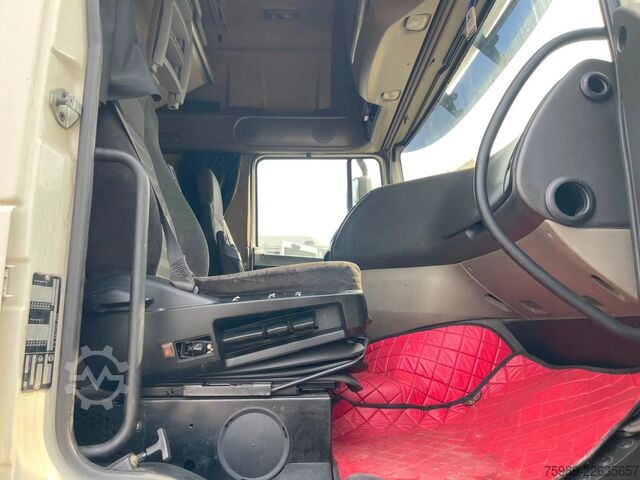 Estándar-SZM DAF XF 105.460 EURO 5, RETARDER, FRIGO