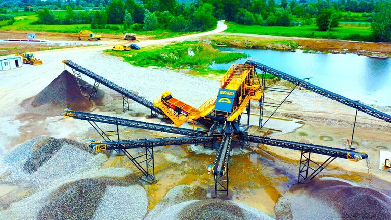Rüttelsieb FABO Vibrating screen 2000x6000mm Vibrating screen