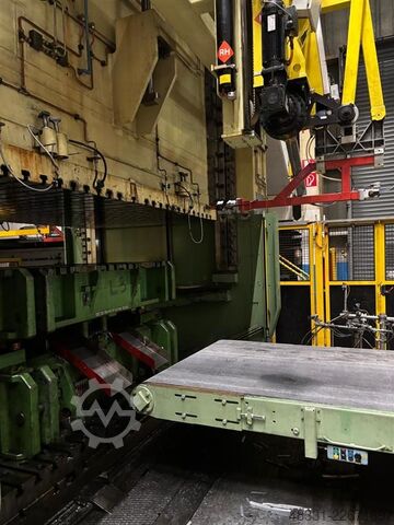קו מערכות לחיצה Weingarten/Schuler 1x ZS1600.48  &  3x P4E2 SQB 1000 & 1xDPQV4-1000