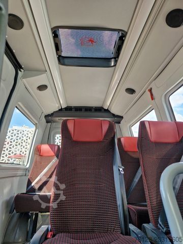 Kleinbus IVECO Daily C35 M1 9 Sitzer sauberes Fahrzeug