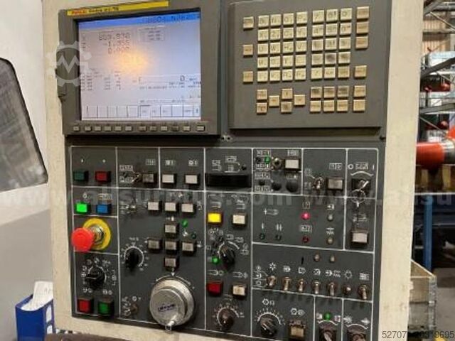 Torno CNC de alta resistencia con eje C Daewoo Puma700M