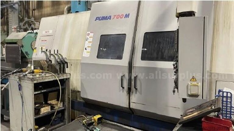 Torno CNC de alta resistencia con eje C Daewoo Puma700M