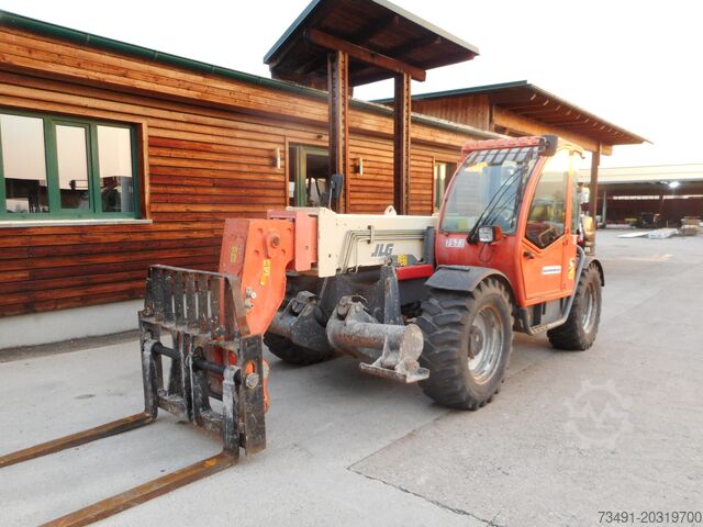 Chargeur télescopique JLG 3513