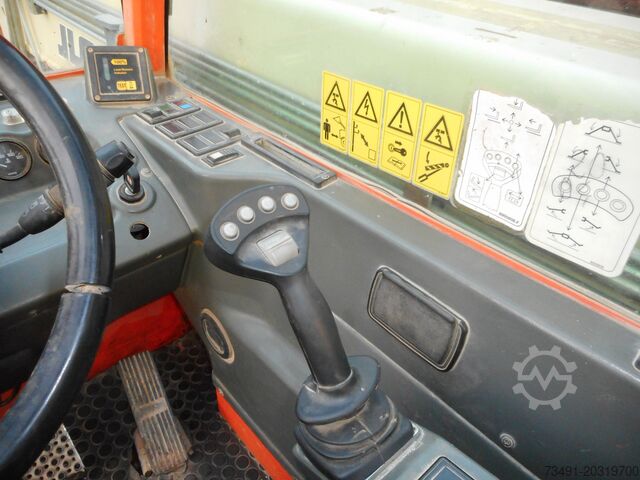 Chargeur télescopique JLG 3513