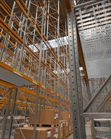 промышленный стеллаж Jungheinrich Palettenregal Meta 2400kg 1175cm 743 PP