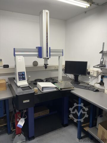 Coördinatenmeetmachine MITUTOYO CRYSTA-PLUS M 544